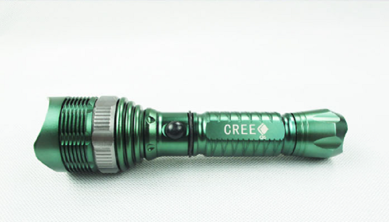 Đèn pin CREE Q5  